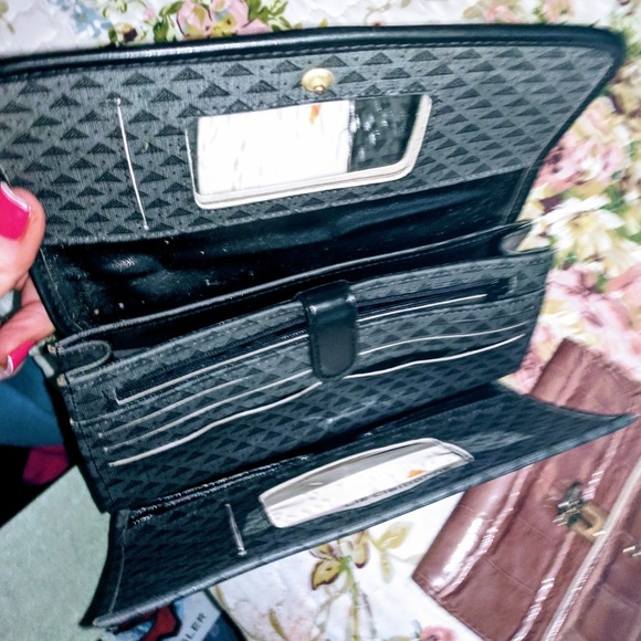 Lot of 3 - Picture 2 of 7